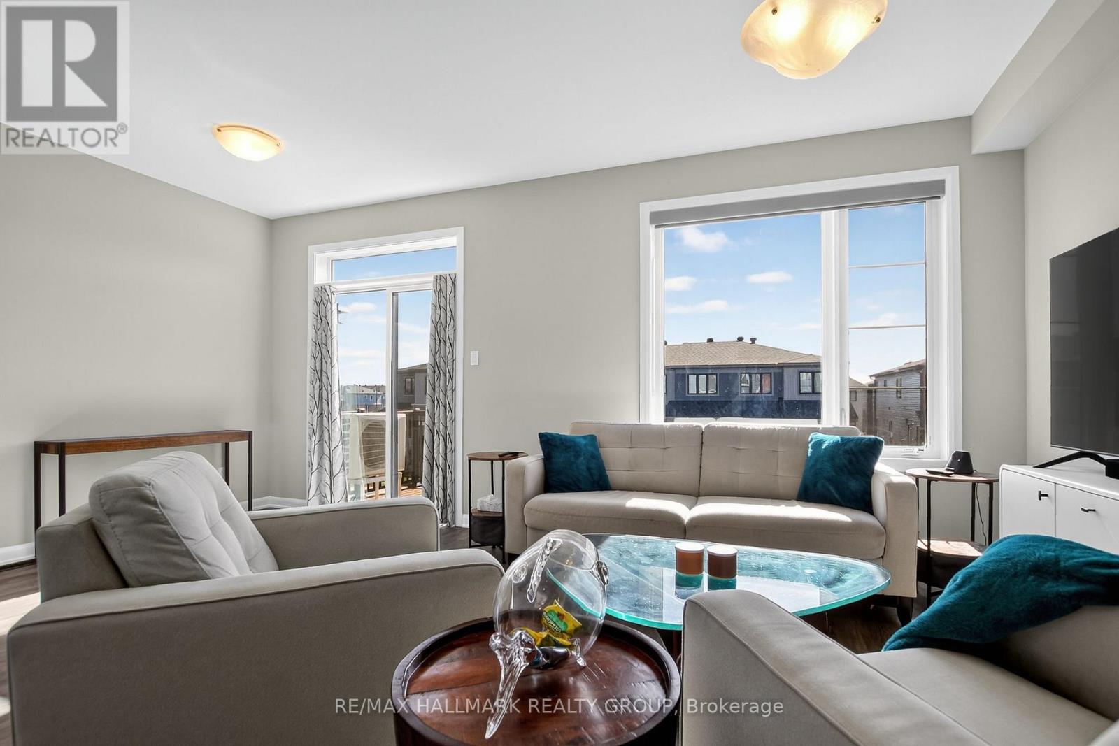 342 Raheen Court, Ottawa, Ontario  K2J 7C2 - Photo 4 - X12834360