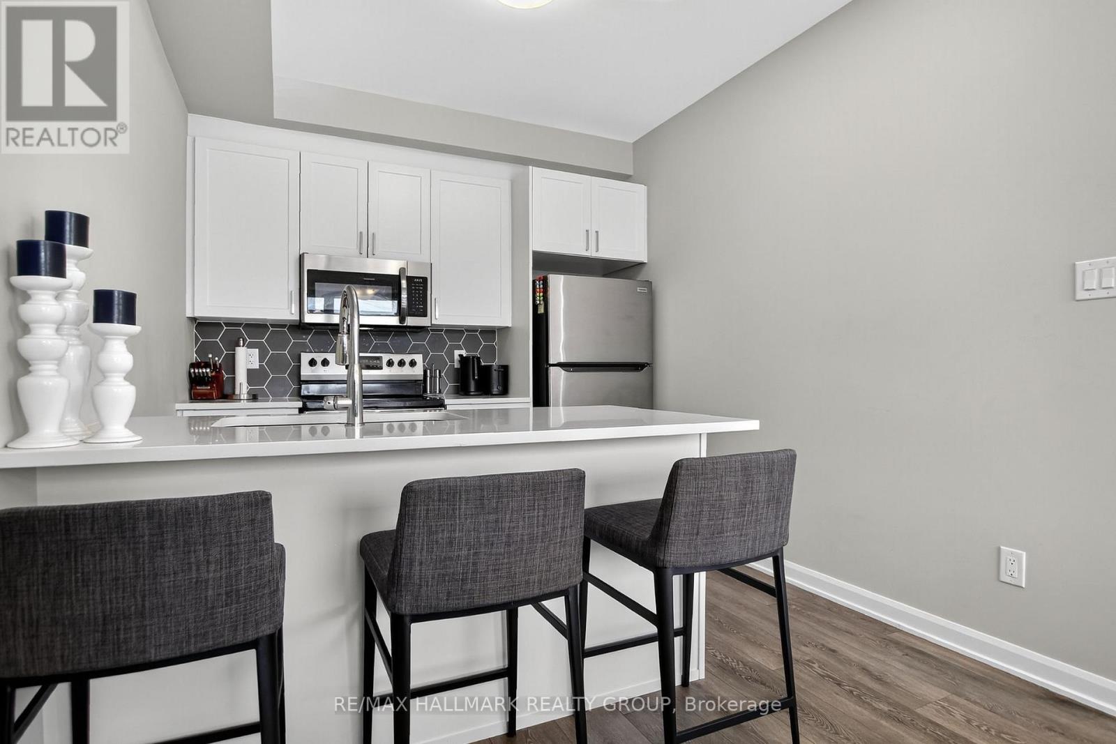 342 Raheen Court, Ottawa, Ontario  K2J 7C2 - Photo 7 - X12834360