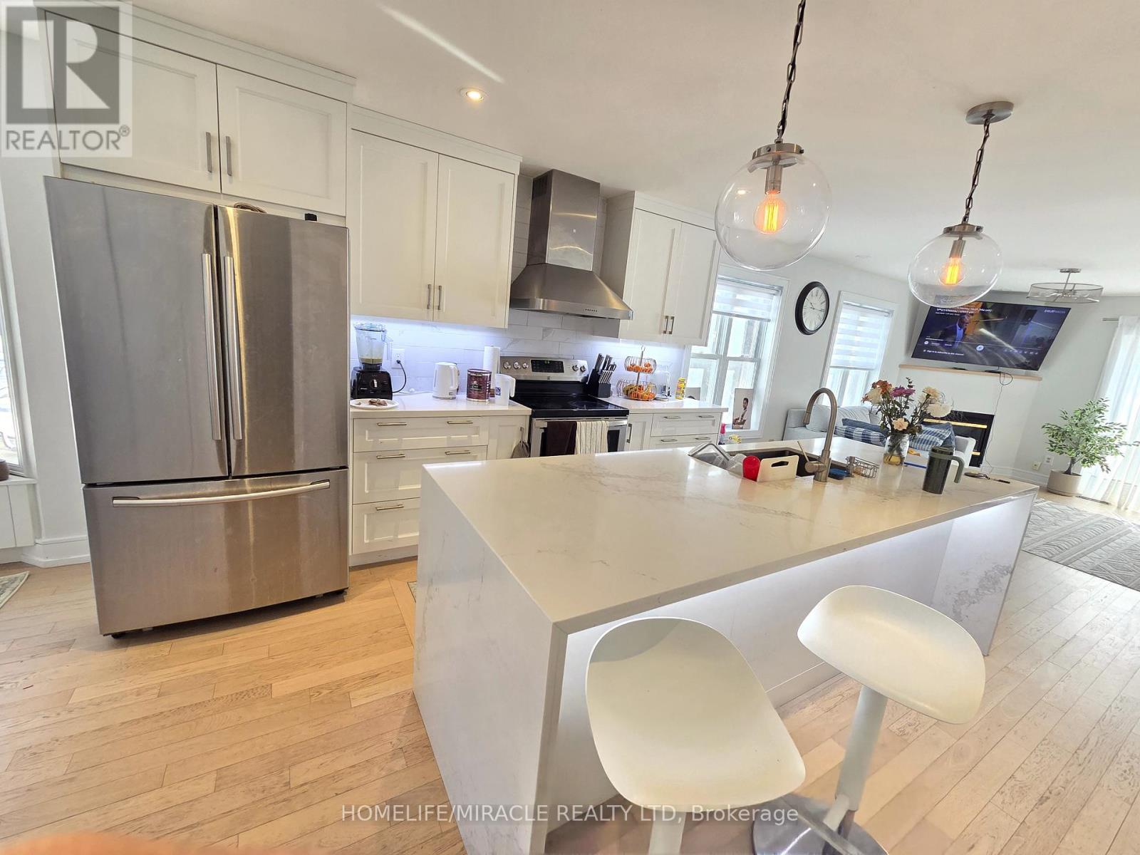 19 Goldene Way, Toronto, Ontario  M1C 5H4 - Photo 7 - E12831030