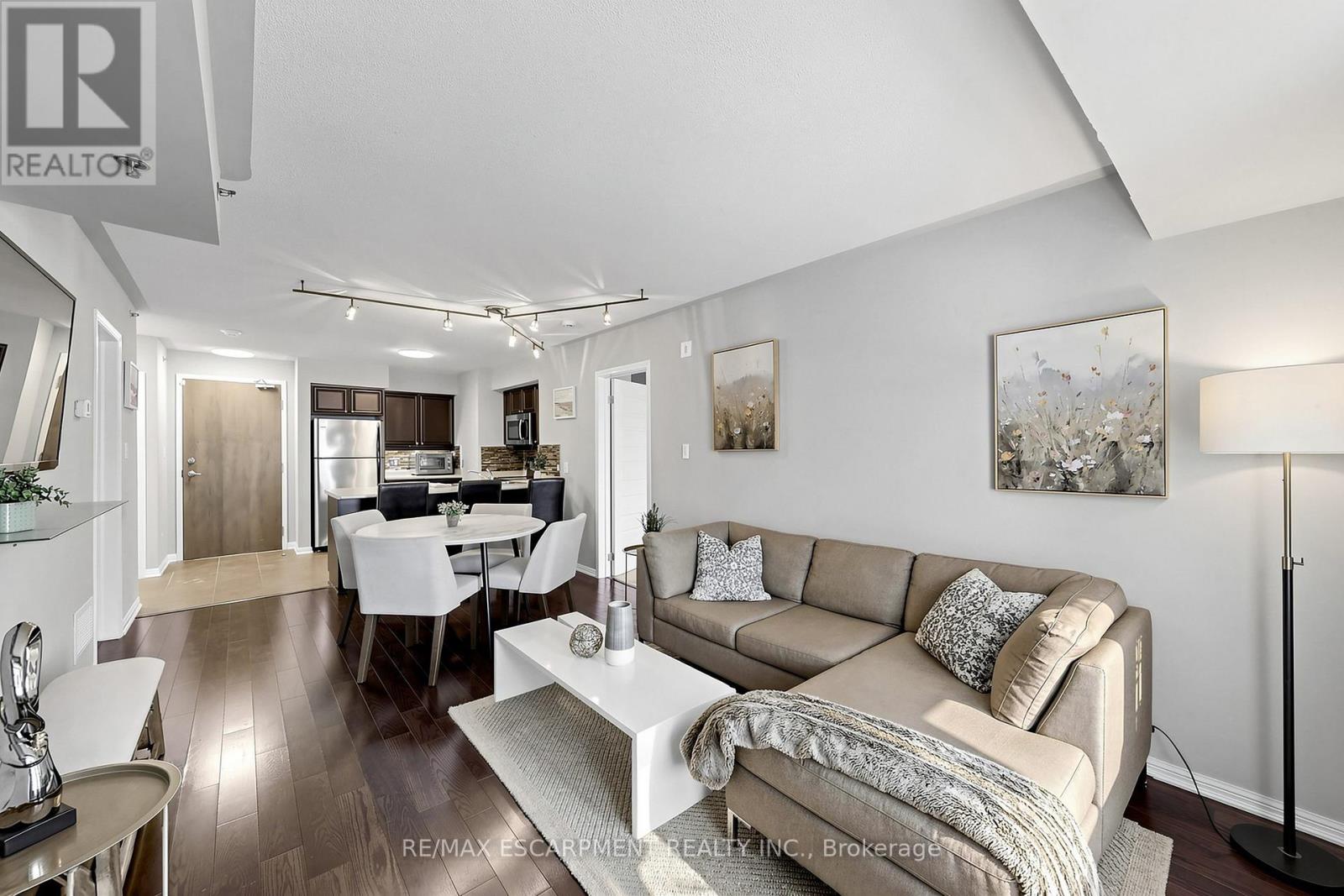 103 - 3060 Rotary Way, Burlington, Ontario  L7M 0G9 - Photo 11 - W12717422