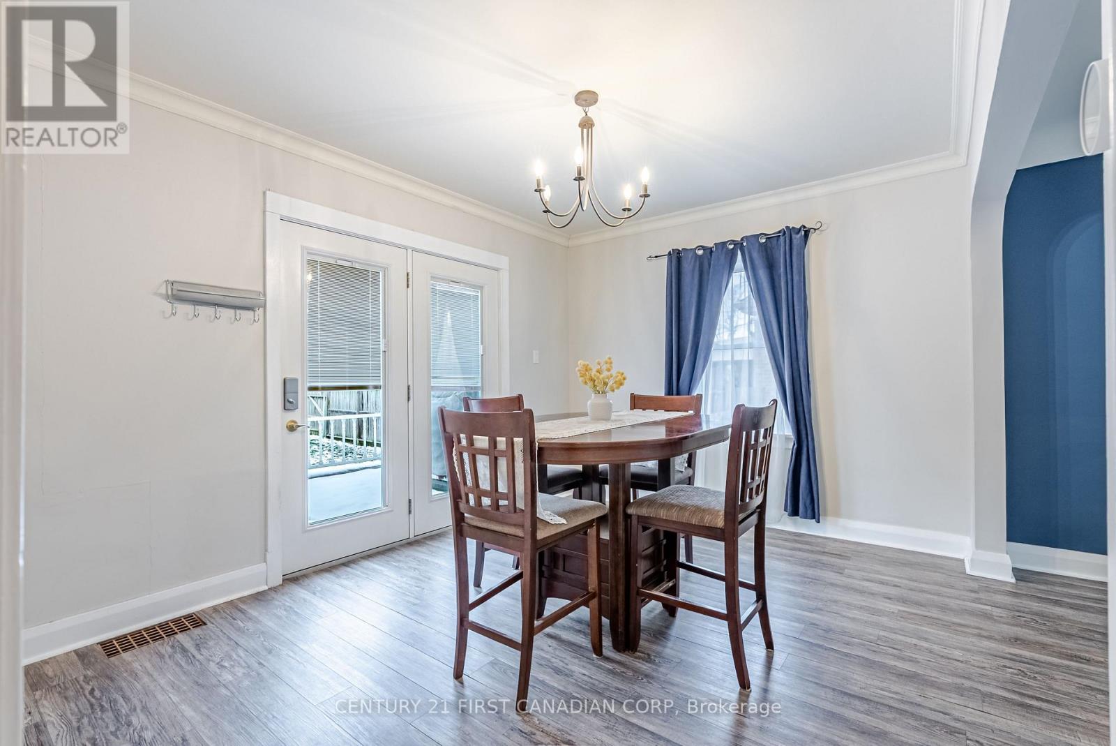 108 Myrtle Street, St. Thomas, Ontario  N5R 2G3 - Photo 16 - X12834008