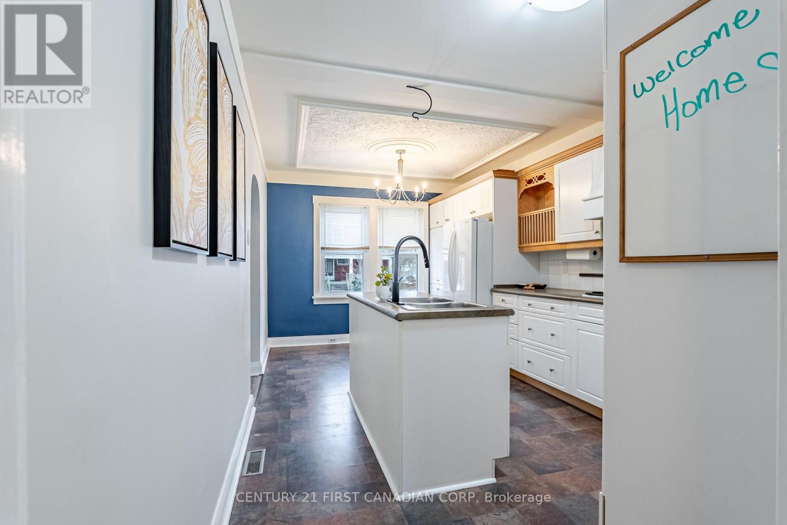 108 Myrtle Street, St. Thomas, Ontario  N5R 2G3 - Photo 11 - X12834008