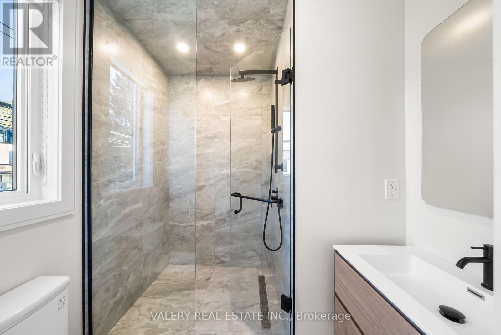 Laneway - 86 Argyle Street, Toronto, Ontario  M6J 1N9 - Photo 27 - C12469553