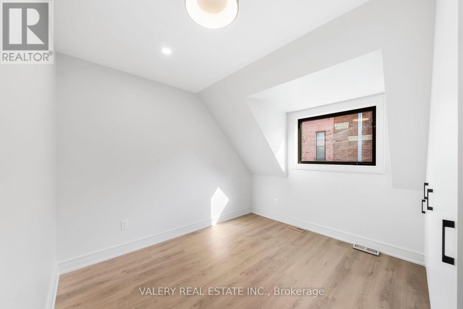 Laneway - 158 Dovercourt Road, Toronto, Ontario  M6J 3C4 - Photo 24 - C12520578