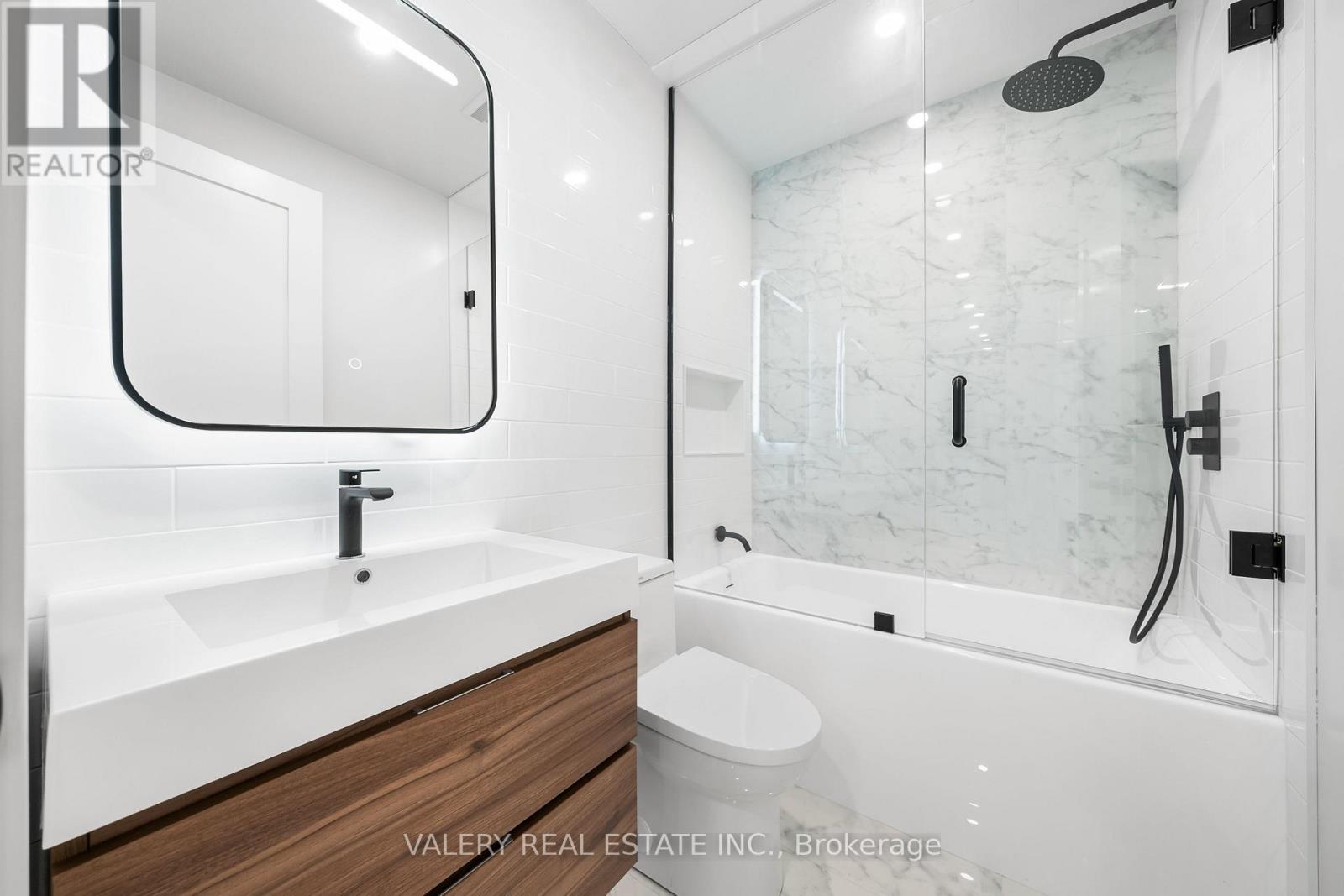 Laneway - 158 Dovercourt Road, Toronto, Ontario  M6J 3C4 - Photo 27 - C12520578