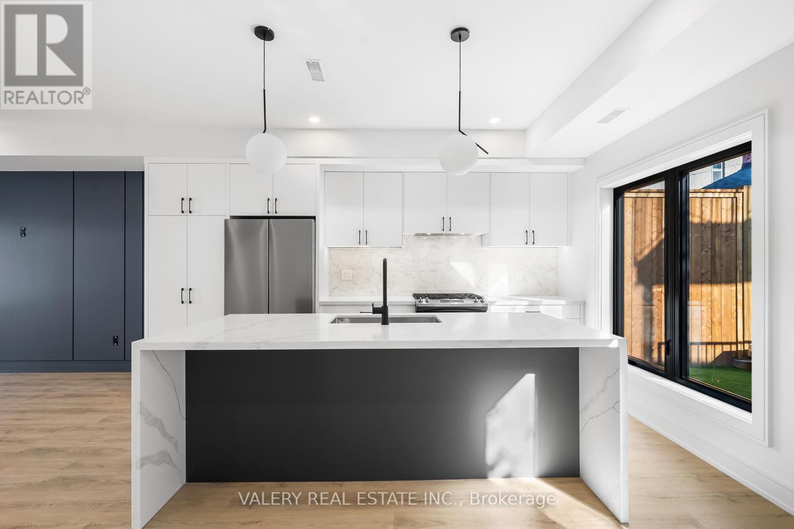 Laneway - 158 Dovercourt Road, Toronto, Ontario  M6J 3C4 - Photo 8 - C12520578