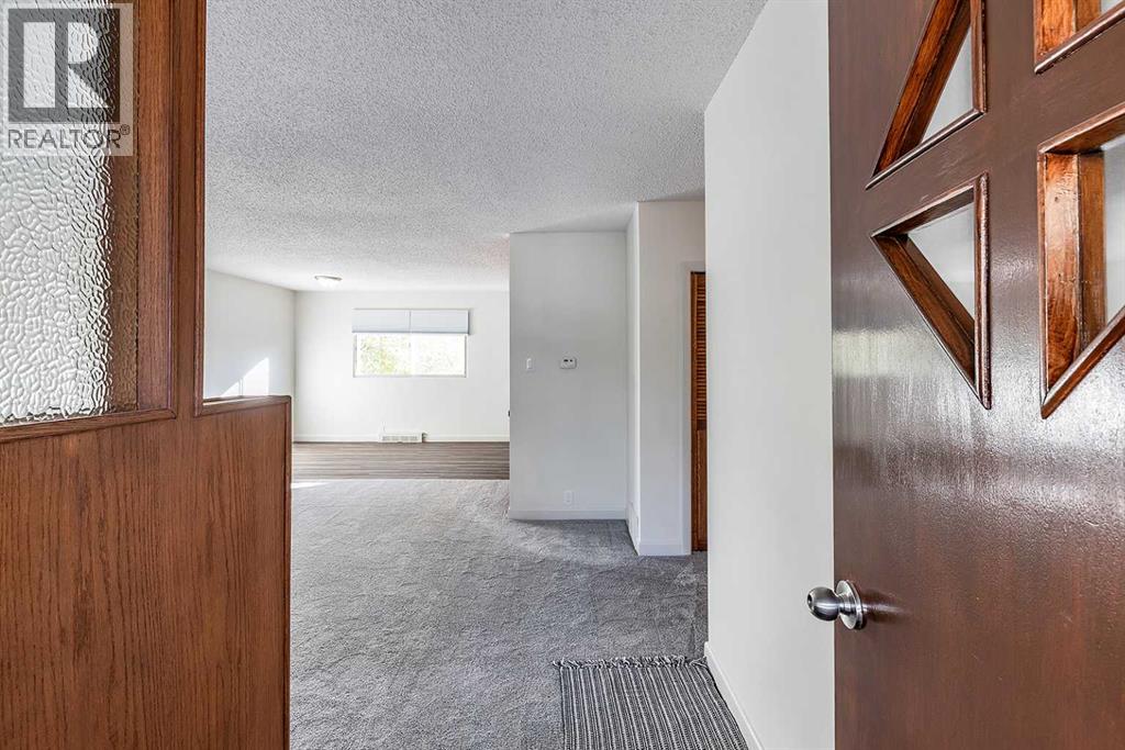 241 11 Street Sw, Medicine Hat, Alberta  T1A 4S5 - Photo 5 - A2264173