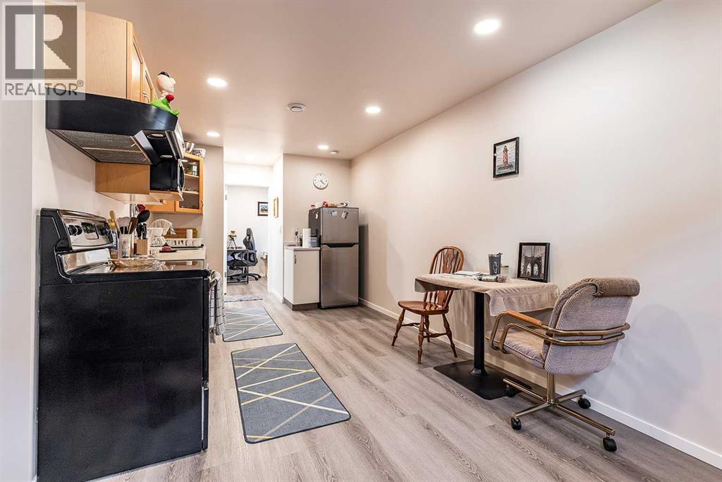 241 11 Street Sw, Medicine Hat, Alberta  T1A 4S5 - Photo 48 - A2264173