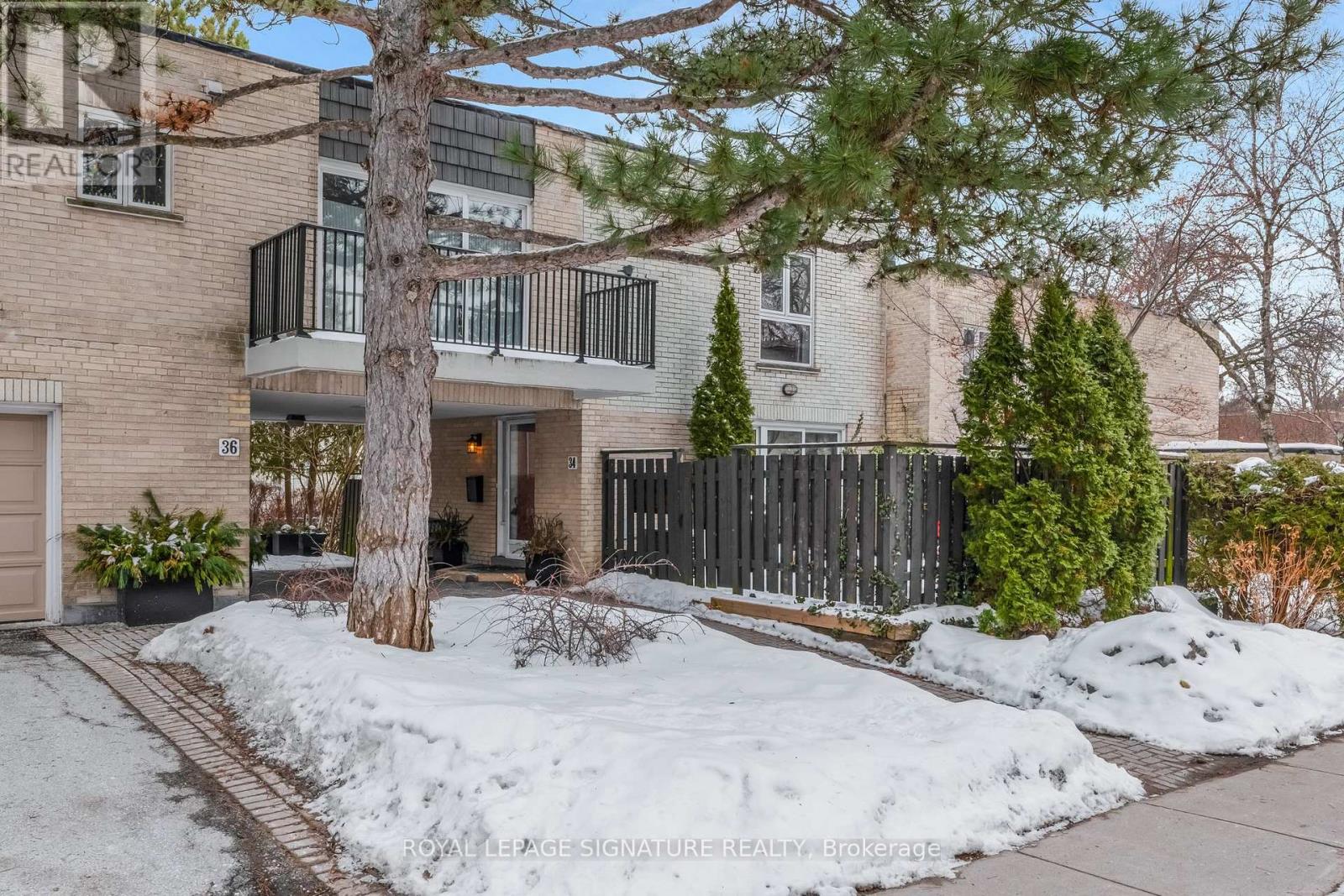 34 SUGAR MILLWAY, Toronto, Ontario