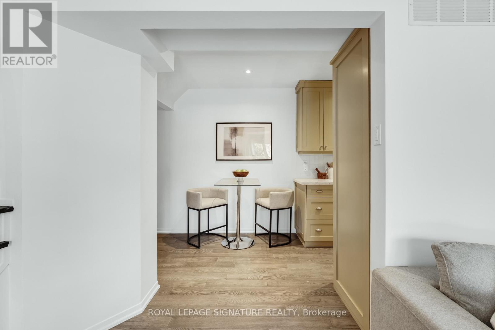 34 Sugar Millway, Toronto, Ontario  M2L 1R6 - Photo 10 - C12834138