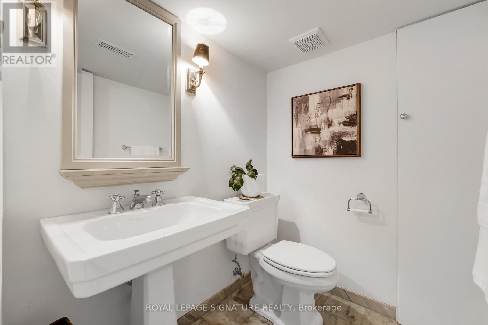 34 Sugar Millway, Toronto, Ontario  M2L 1R6 - Photo 27 - C12834138