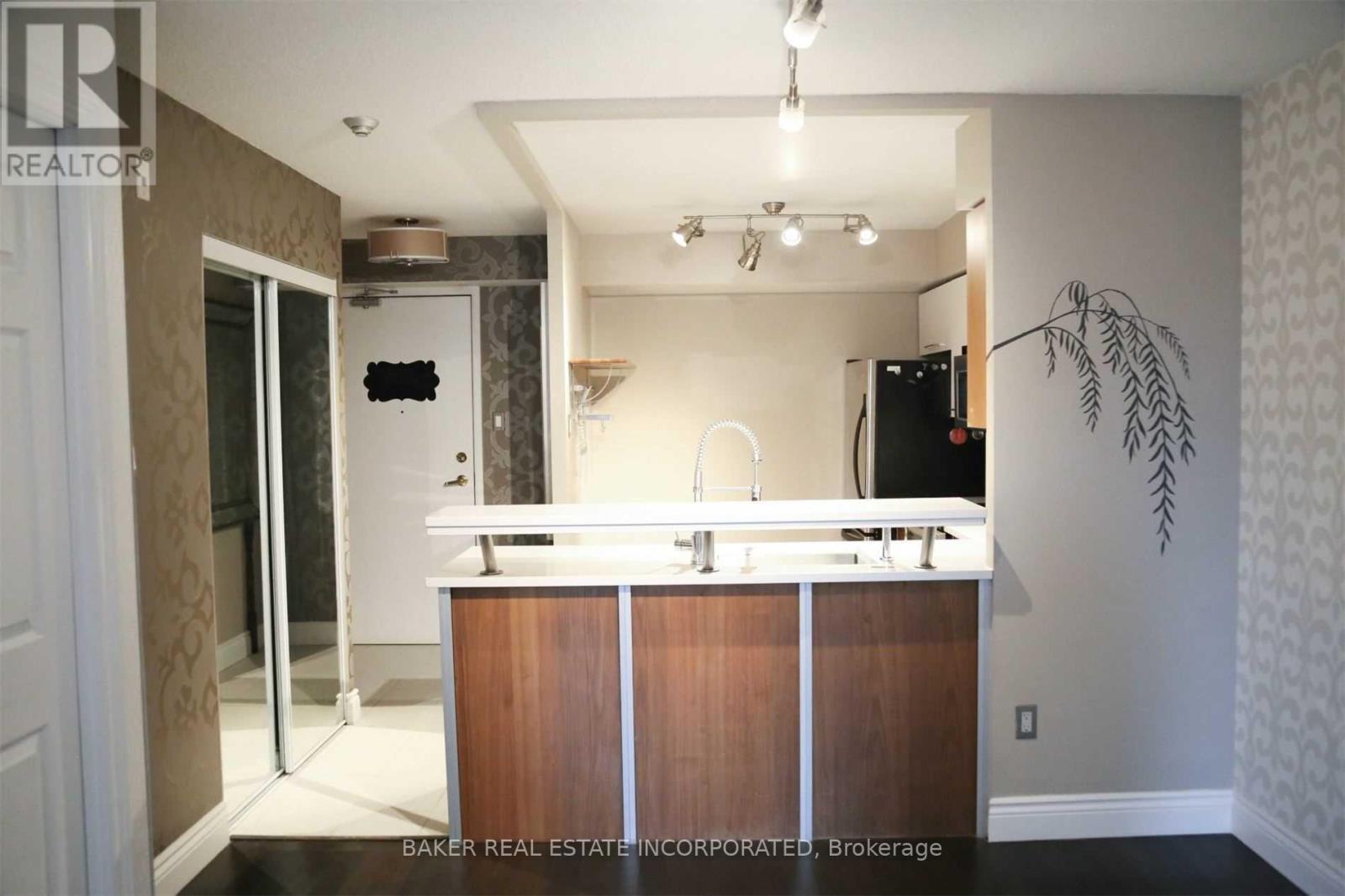 405 - 300 Balliol Street, Toronto, Ontario  M4S 3G6 - Photo 3 - C12834186