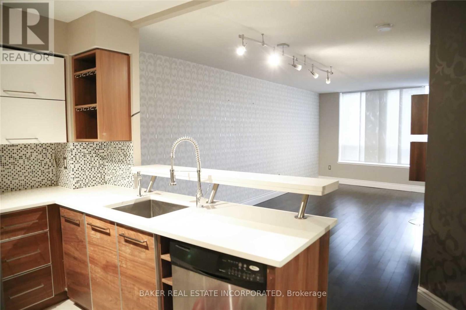 405 - 300 Balliol Street, Toronto, Ontario  M4S 3G6 - Photo 4 - C12834186