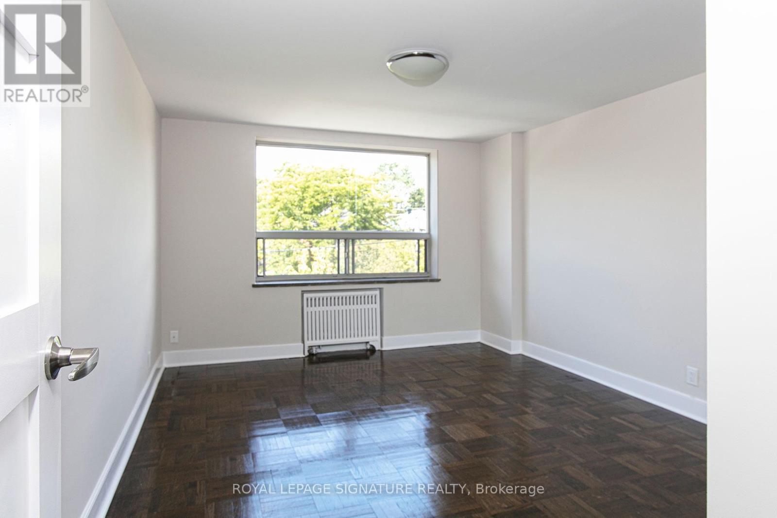 401 - 990 Avenue Road, Toronto, Ontario  M5P 2K8 - Photo 4 - C12834244