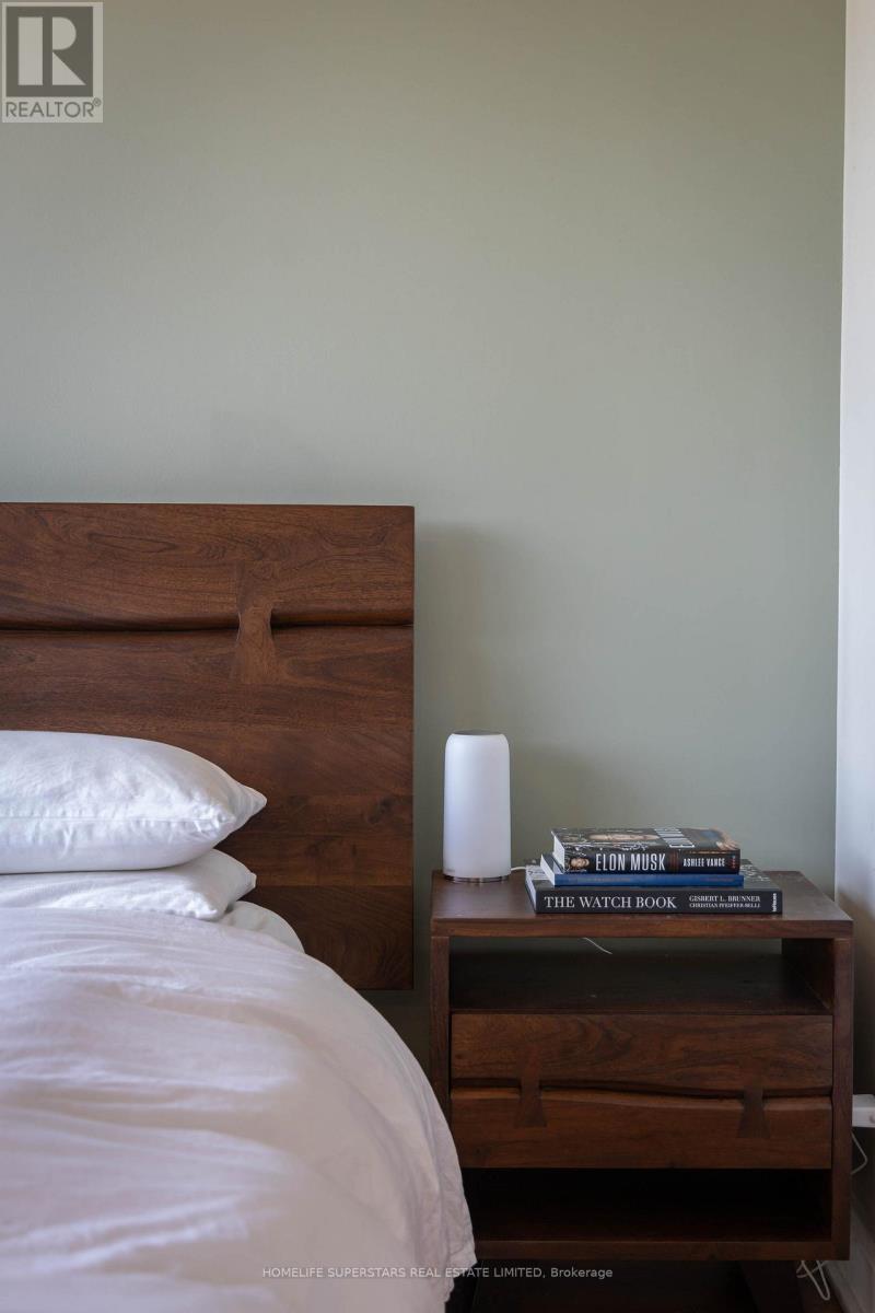 303 - 60 Bathurst Street, Toronto, Ontario  M5V 2P4 - Photo 24 - C12834316