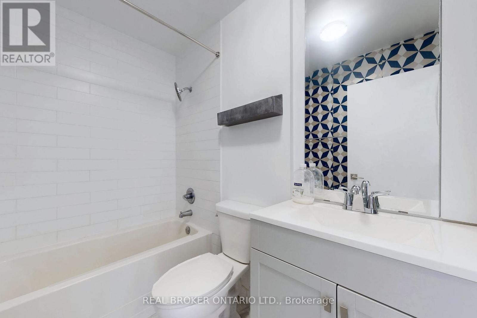 511 - 38 Niagara Street, Toronto, Ontario  M5V 3X1 - Photo 17 - C12834364