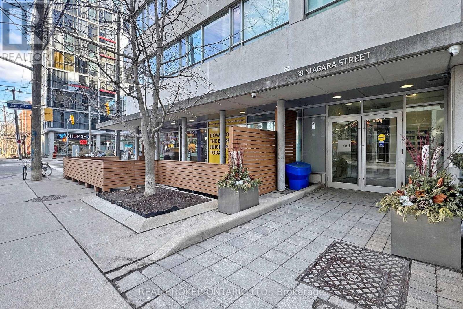 511 - 38 Niagara Street, Toronto, Ontario  M5V 3X1 - Photo 2 - C12834364