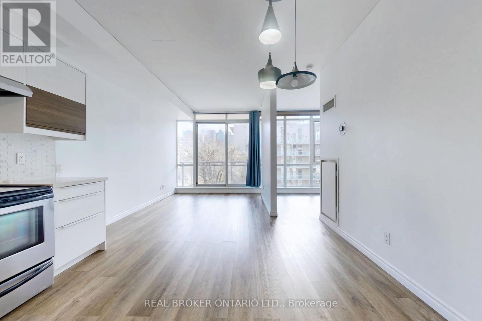 511 - 38 Niagara Street, Toronto, Ontario  M5V 3X1 - Photo 5 - C12834364