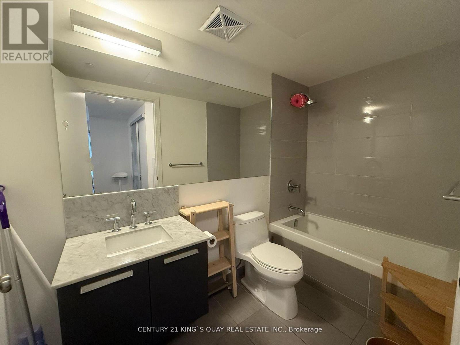 405 - 50 Charles Street E, Toronto, Ontario  M4Y 0C3 - Photo 12 - C12834410