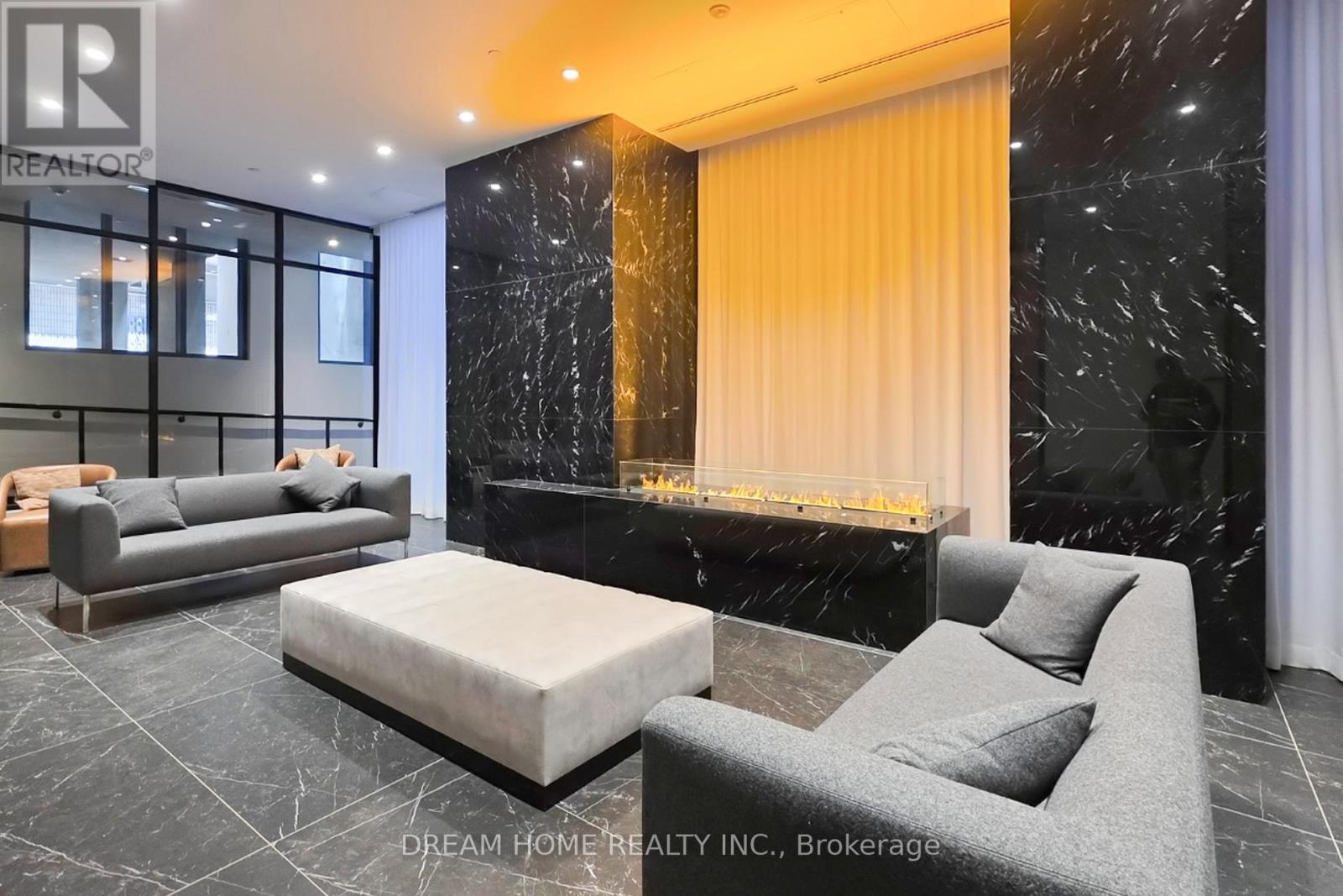 1507 - 308 Jarvis Street, Toronto, Ontario  M5B 0E3 - Photo 4 - C12834414