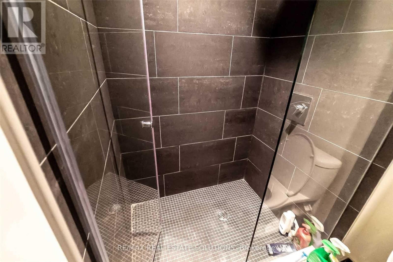 421 - 111 Bathurst Street, Toronto, Ontario  M5V 0M9 - Photo 11 - C12834418