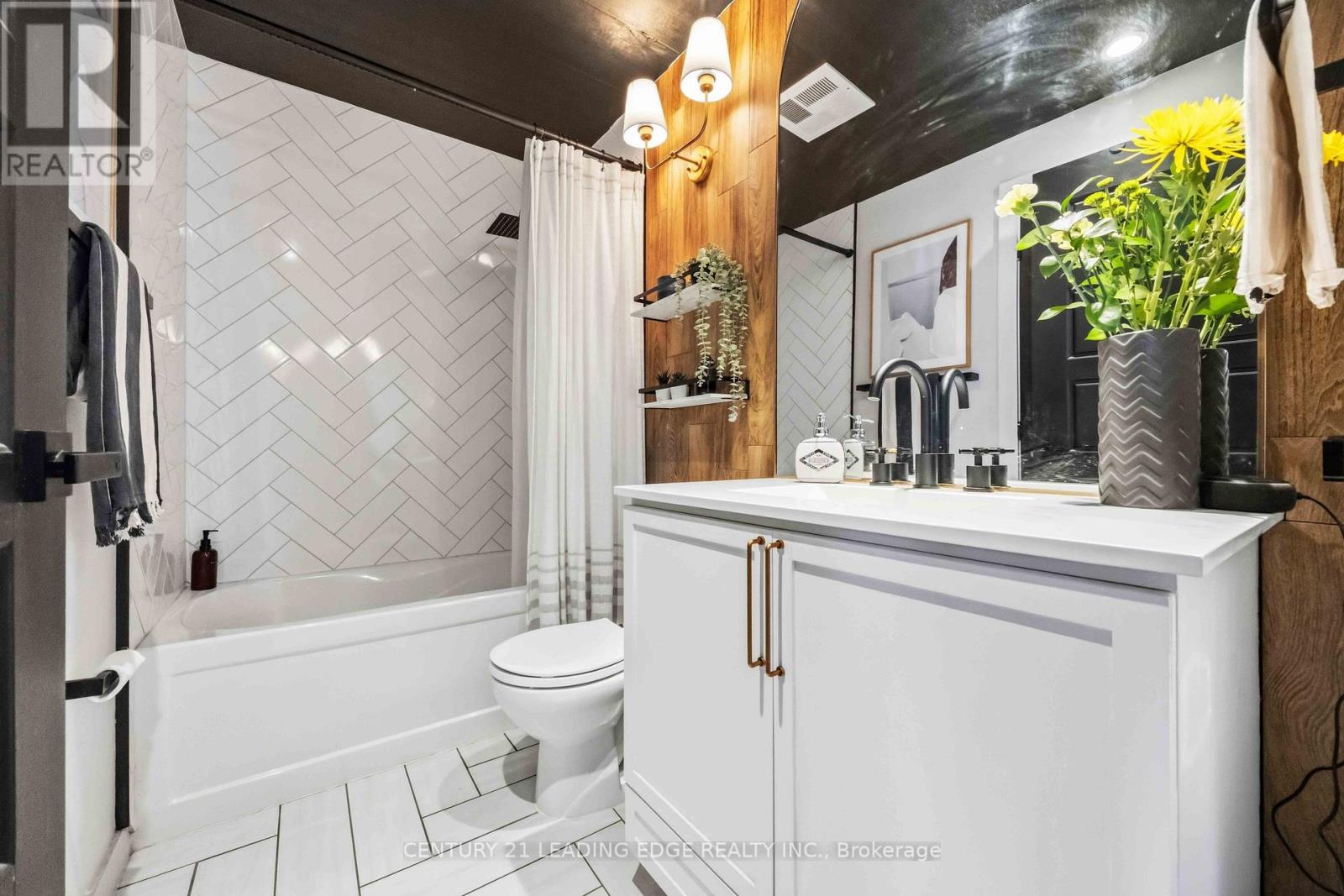 2203 - 28 Linden Street, Toronto, Ontario  M4Y 0A4 - Photo 15 - C12834424