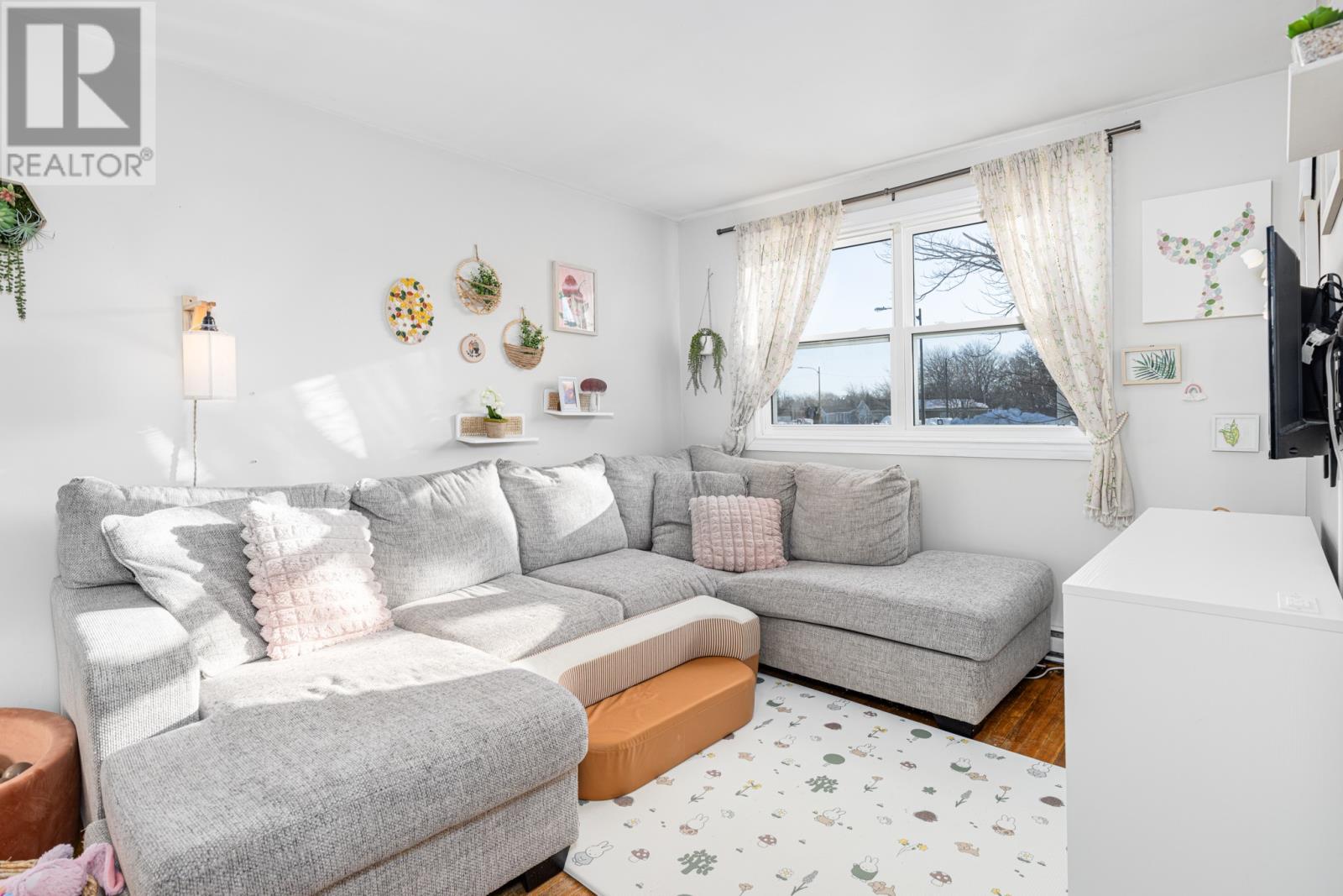 50 Blackwood Place, St. John's, Newfoundland & Labrador  A1B 2K6 - Photo 2 - 1294893