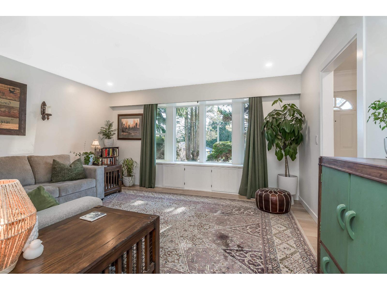 32495 Mcrae Avenue, Mission, British Columbia  V2V 2L6 - Photo 7 - R3092065