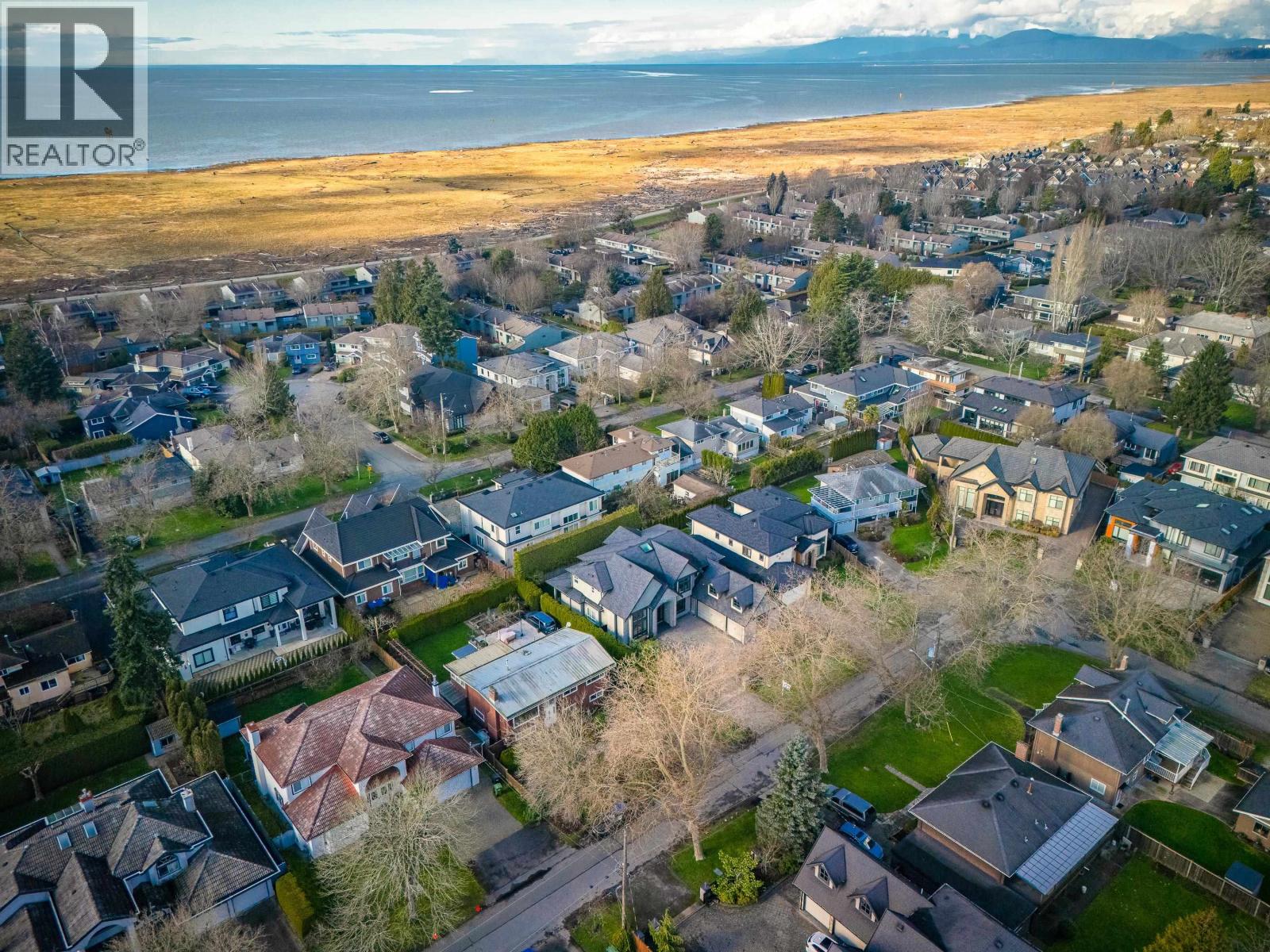 9240 Chapmond Crescent, Richmond, British Columbia  V7E 1M5 - Photo 3 - R3086486