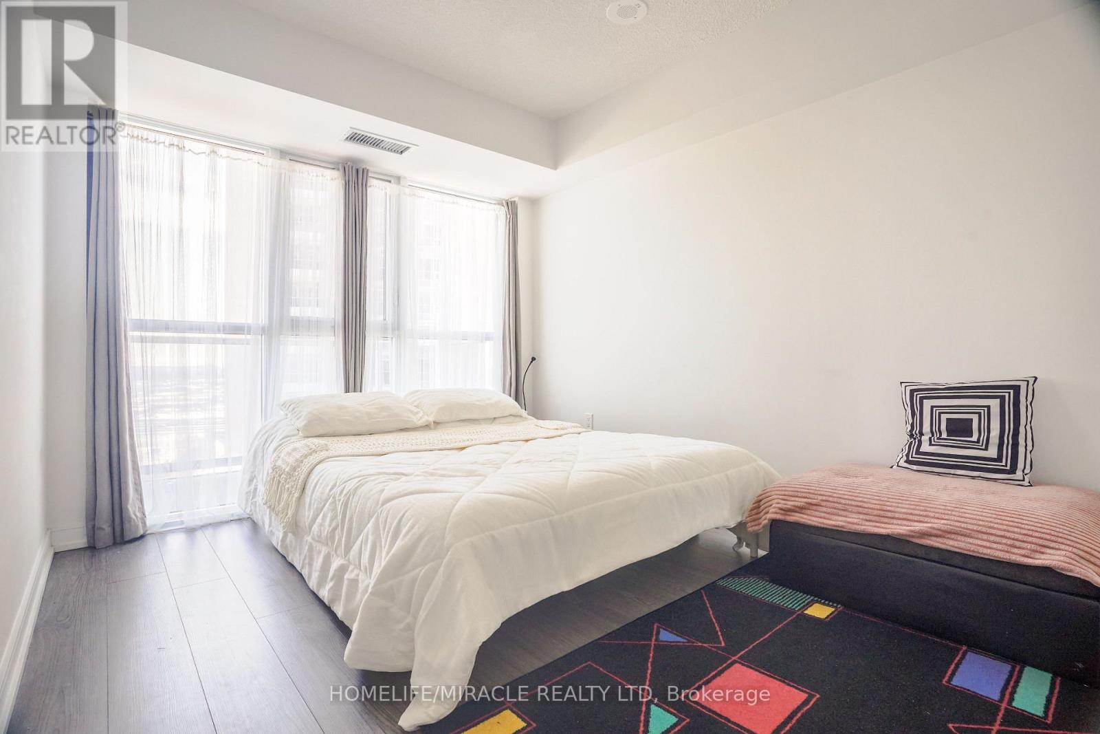 1708 - 225 Village Green Square, Toronto, Ontario  M1S 0N4 - Photo 13 - E12834176