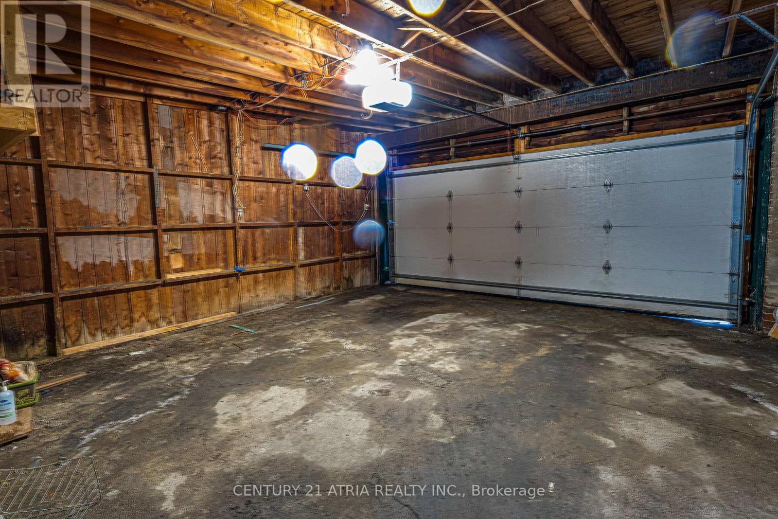 1564 Danforth Avenue, Toronto, Ontario  M4J 1N4 - Photo 17 - E12834212