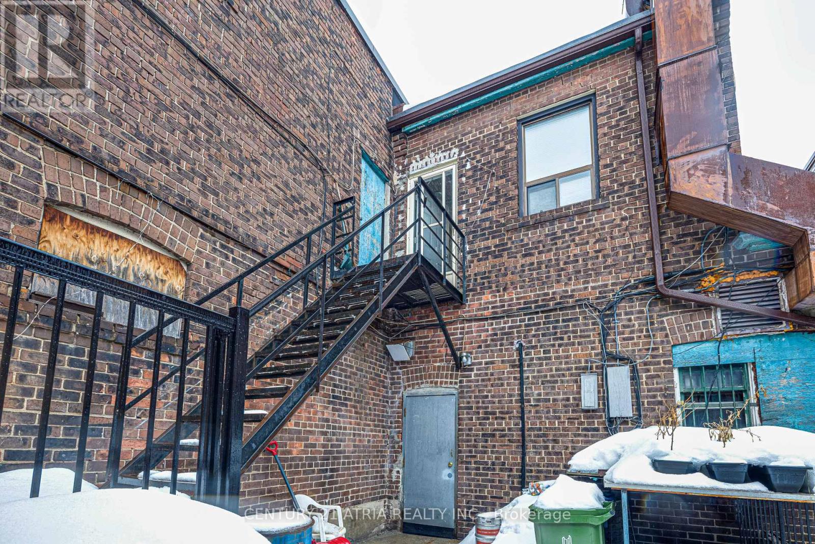 1564 Danforth Avenue, Toronto, Ontario  M4J 1N4 - Photo 19 - E12834212