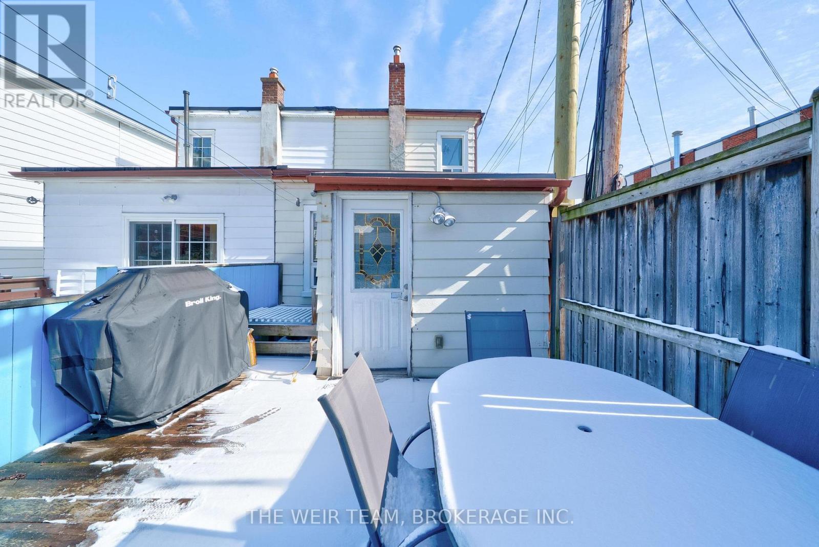 10 Eldon Avenue, Toronto, Ontario  M4C 5G1 - Photo 24 - E12834298