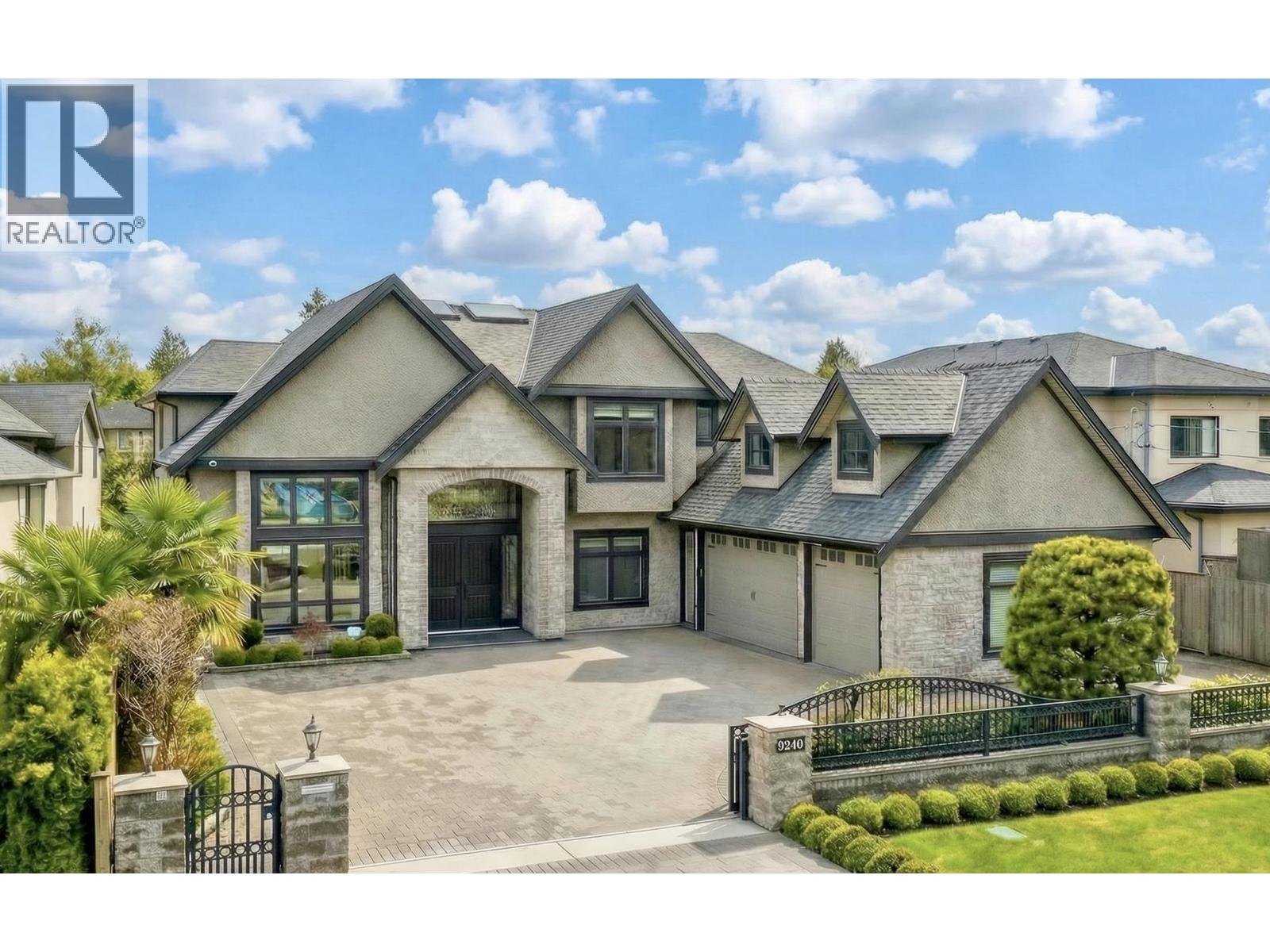 9240 Chapmond Crescent, Richmond, British Columbia  V7E 1M5 - Photo 2 - R3086486