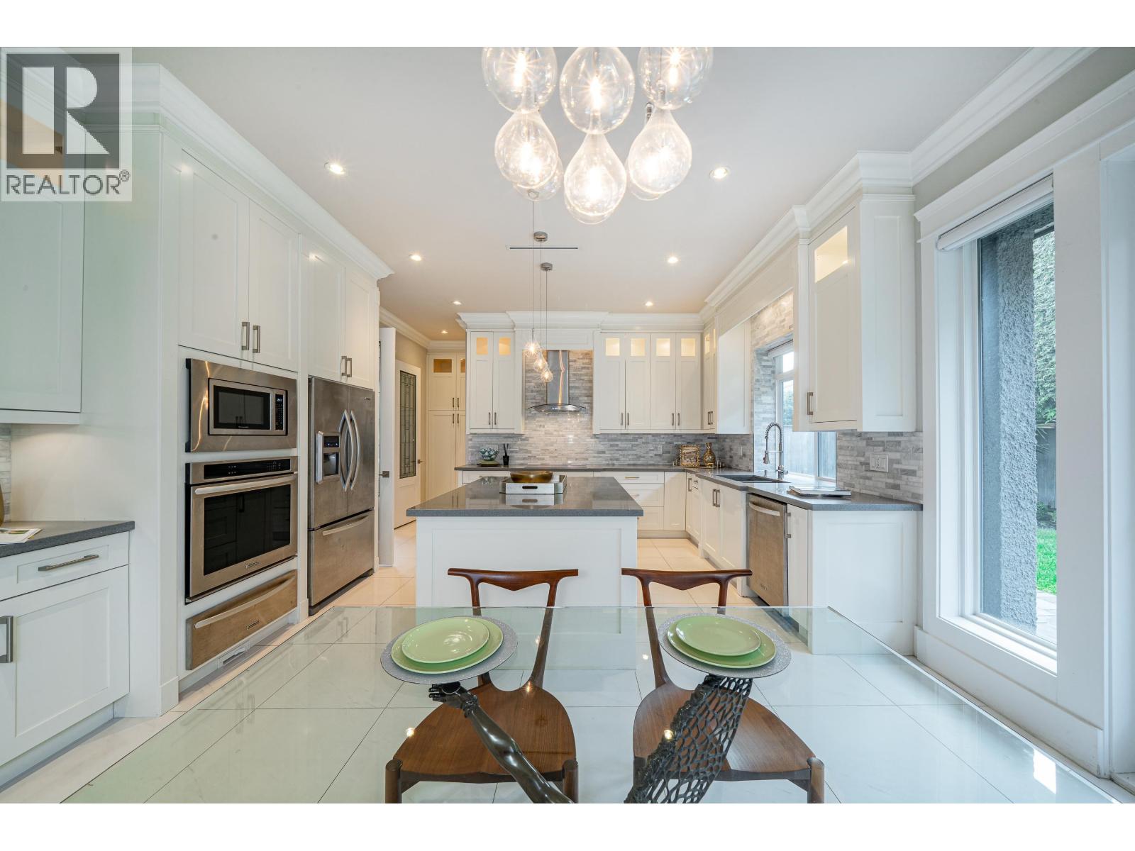 9240 Chapmond Crescent, Richmond, British Columbia  V7E 1M5 - Photo 16 - R3086486