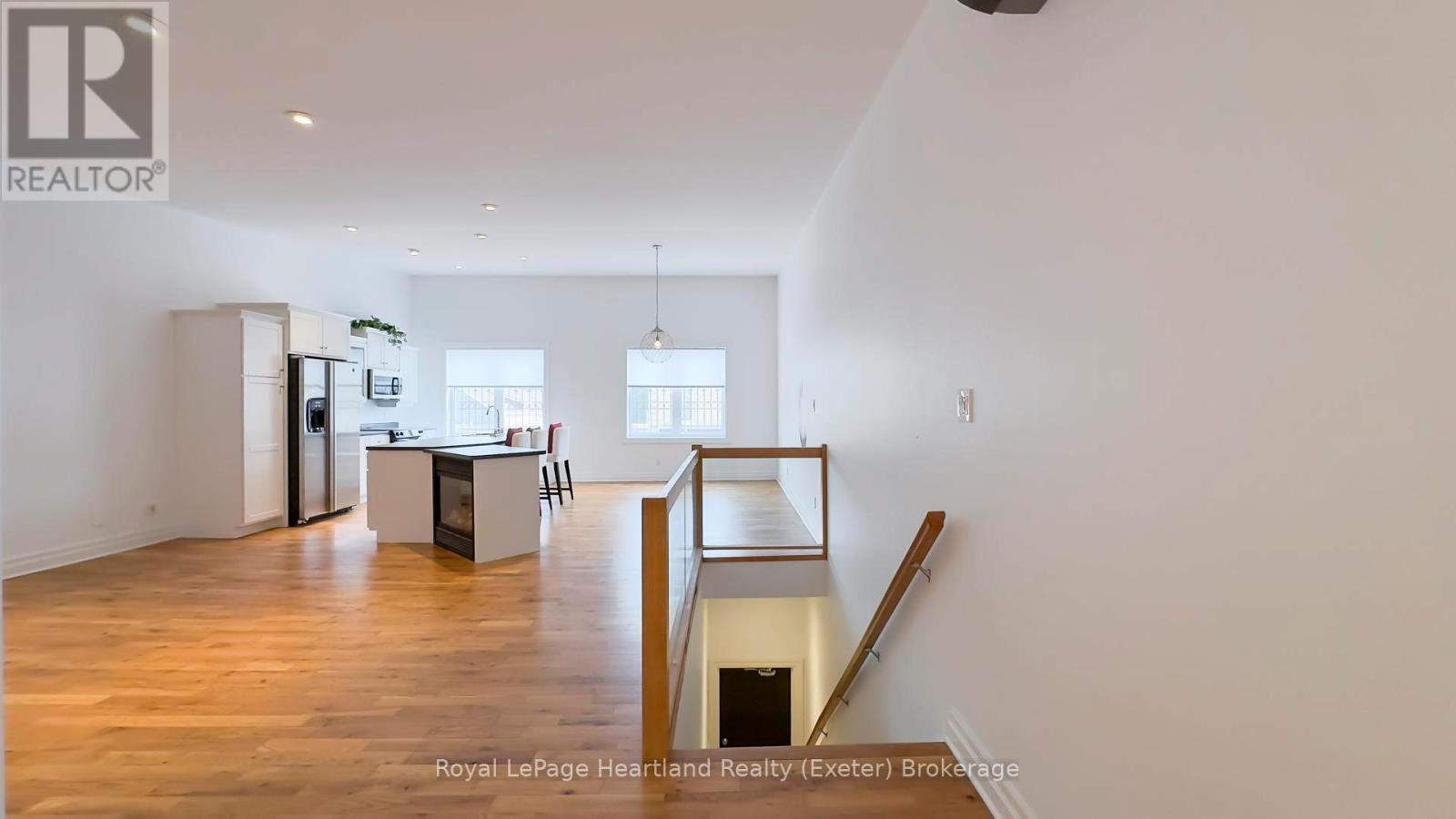 359 Main Street S, South Huron, Ontario  N0M 1S7 - Photo 23 - X10780279