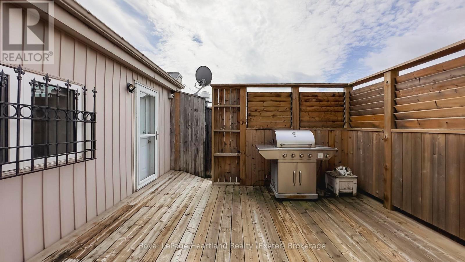 359 Main Street S, South Huron, Ontario  N0M 1S7 - Photo 43 - X10780279