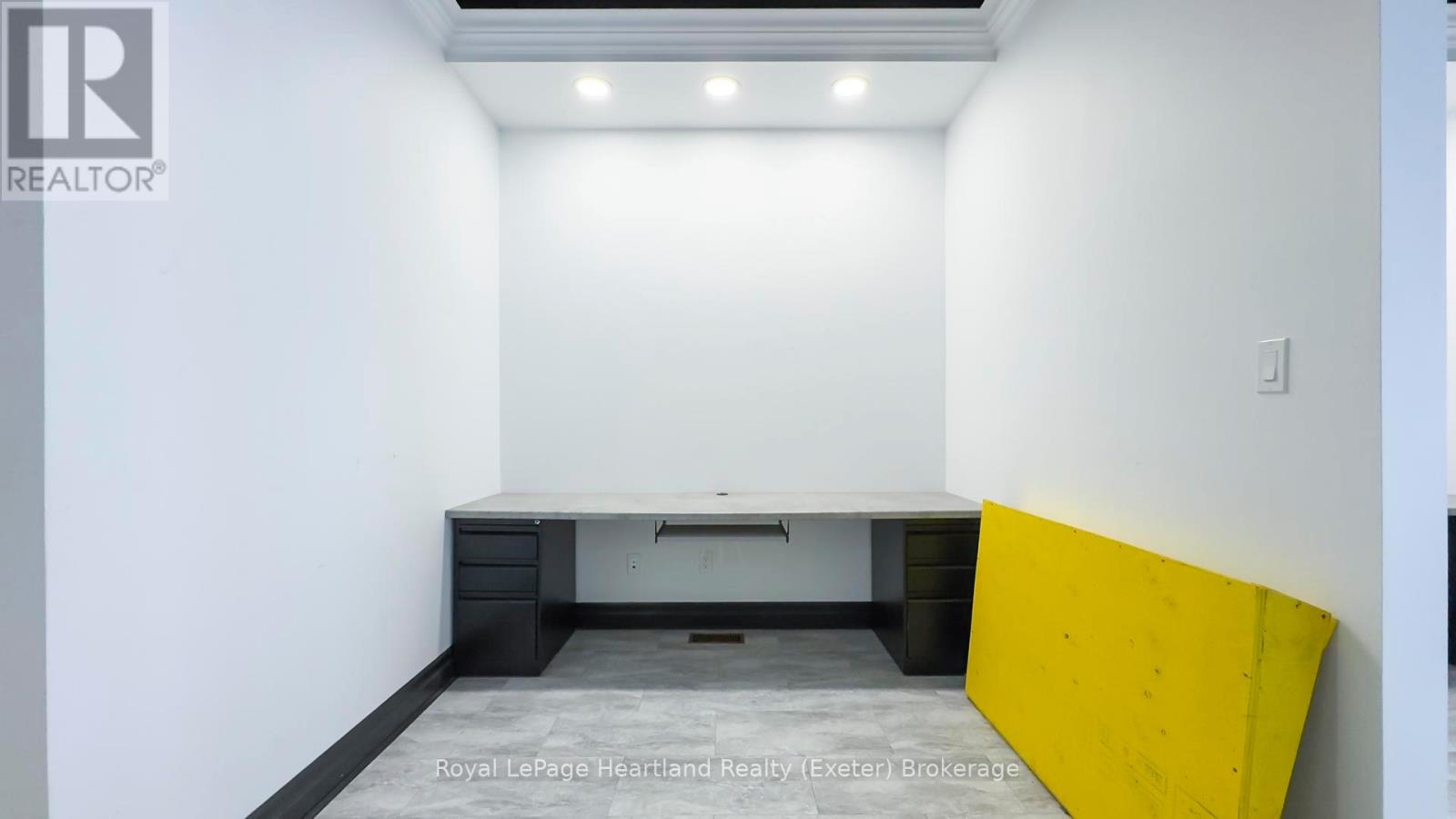 359 Main Street S, South Huron, Ontario  N0M 1S7 - Photo 7 - X10780279