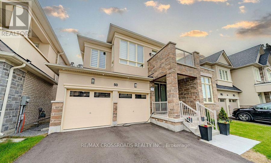 50 Carriage Shop Bend, East Gwillimbury, Ontario  L9N 0Y5 - Photo 2 - N12834178