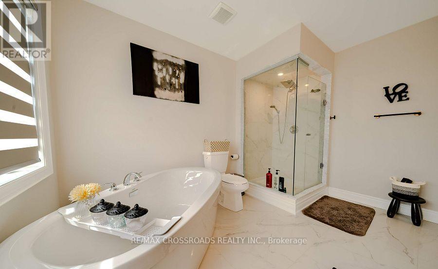 50 Carriage Shop Bend, East Gwillimbury, Ontario  L9N 0Y5 - Photo 48 - N12834178