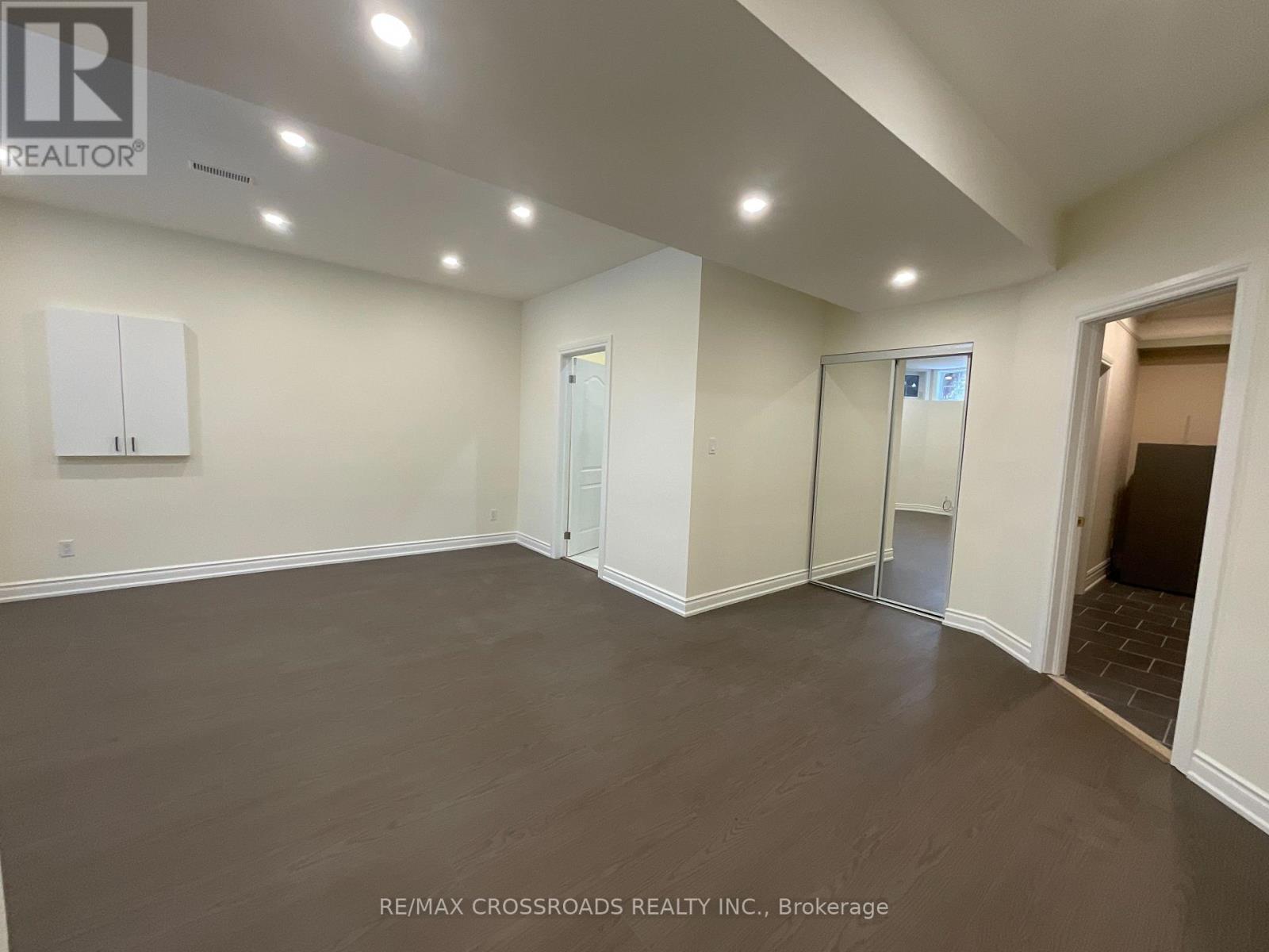 129 Lakeland Crescent, Richmond Hill, Ontario  L4E 3A1 - Photo 13 - N12834210