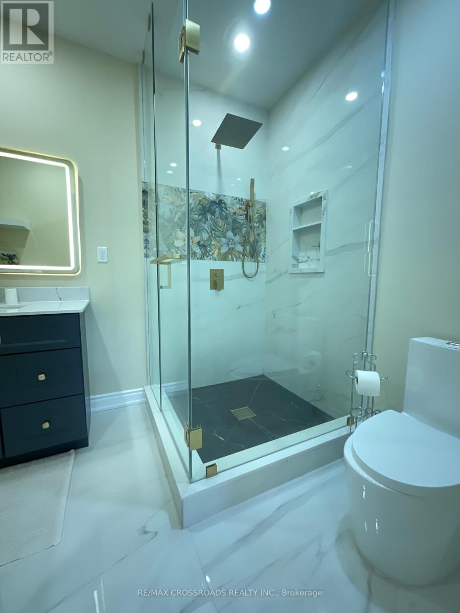 129 Lakeland Crescent, Richmond Hill, Ontario  L4E 3A1 - Photo 16 - N12834210