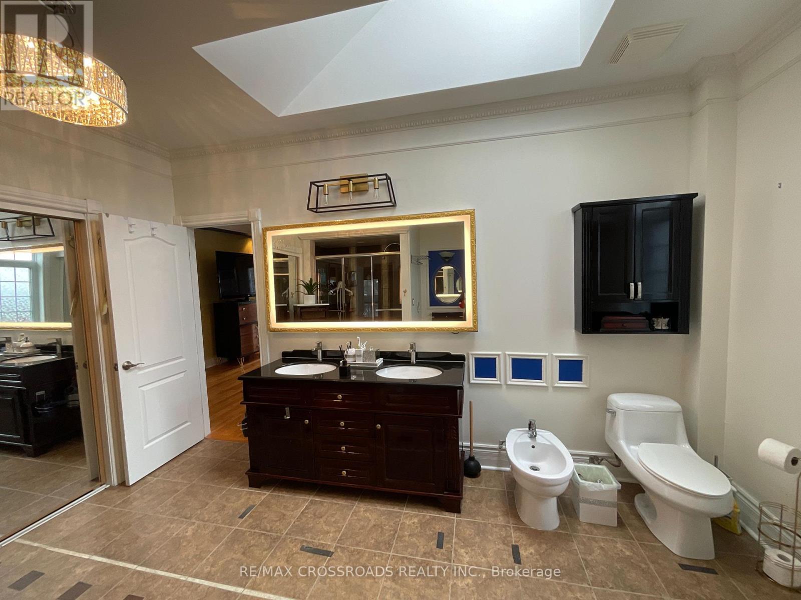 129 Lakeland Crescent, Richmond Hill, Ontario  L4E 3A1 - Photo 27 - N12834210