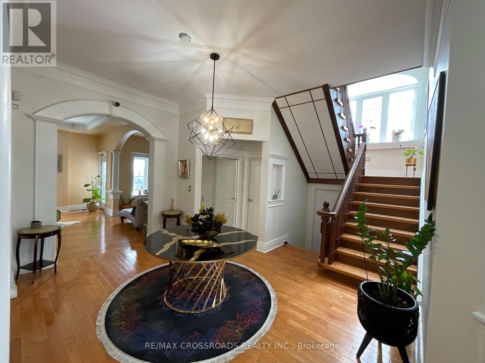 129 Lakeland Crescent, Richmond Hill, Ontario  L4E 3A1 - Photo 4 - N12834210