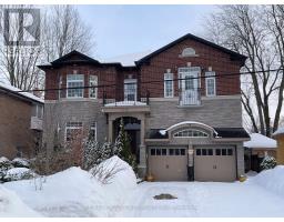 129 LAKELAND CRESCENT, Richmond Hill, Ontario