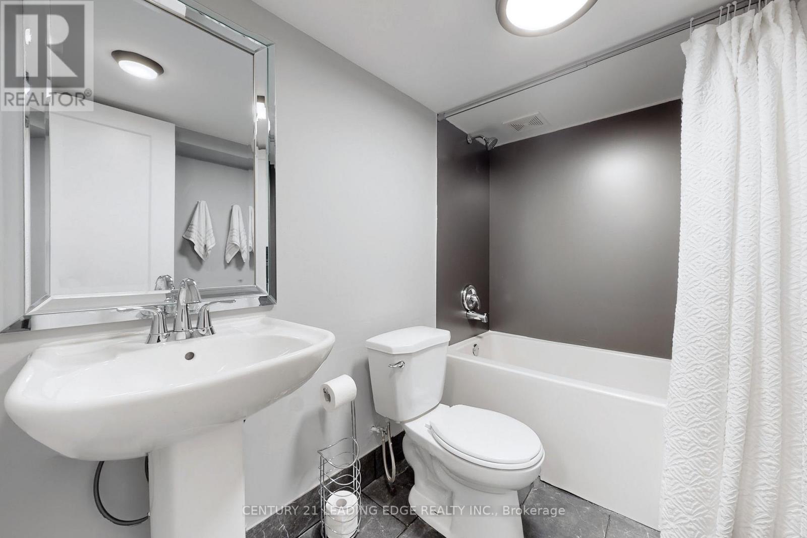 134 - 1331 Major Mackenzie Drive W, Vaughan, Ontario  L6A 4W4 - Photo 29 - N12834250