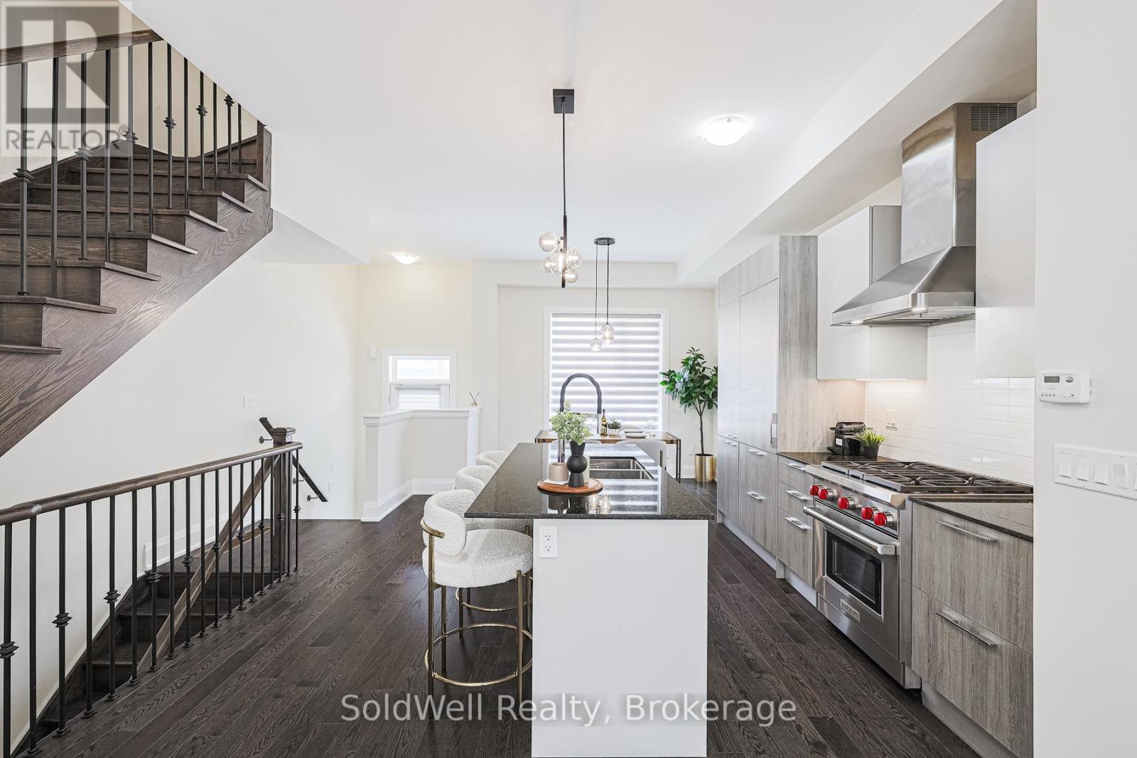 243 Smallwood Circle, Vaughan, Ontario  L4J 0K8 - Photo 41 - N12834302