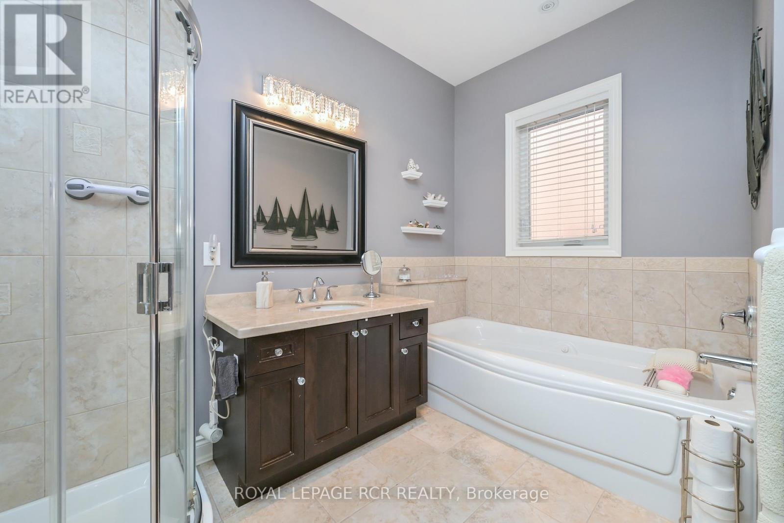 141 Ridge Way, New Tecumseth, Ontario  L9R 0H3 - Photo 17 - N12834386