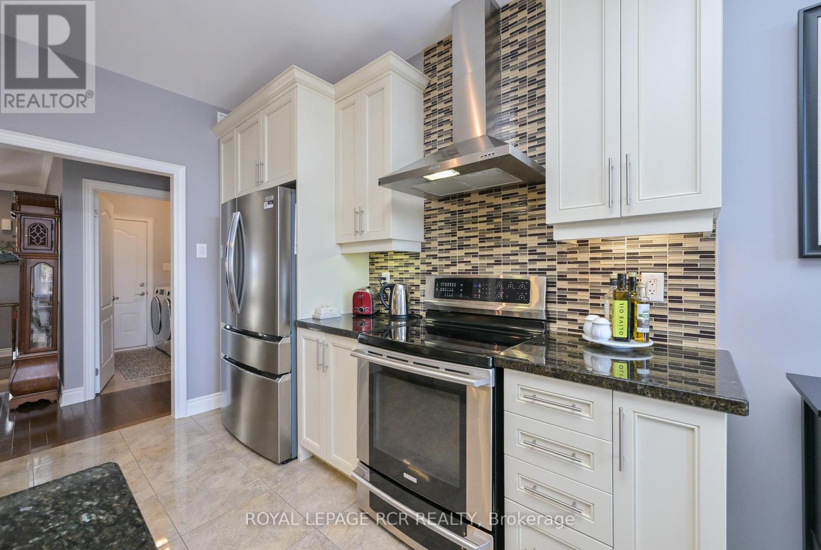 141 Ridge Way, New Tecumseth, Ontario  L9R 0H3 - Photo 5 - N12834386