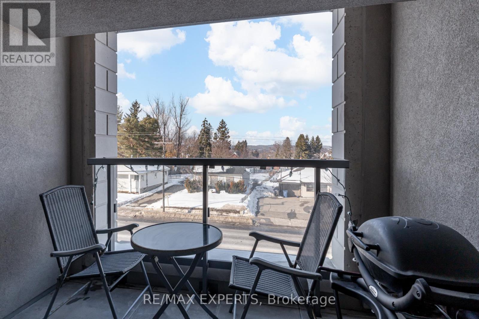 336 - 2075 King Road, King, Ontario  L7B 0R6 - Photo 20 - N12834430